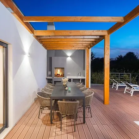 Nyaraló Istria Green